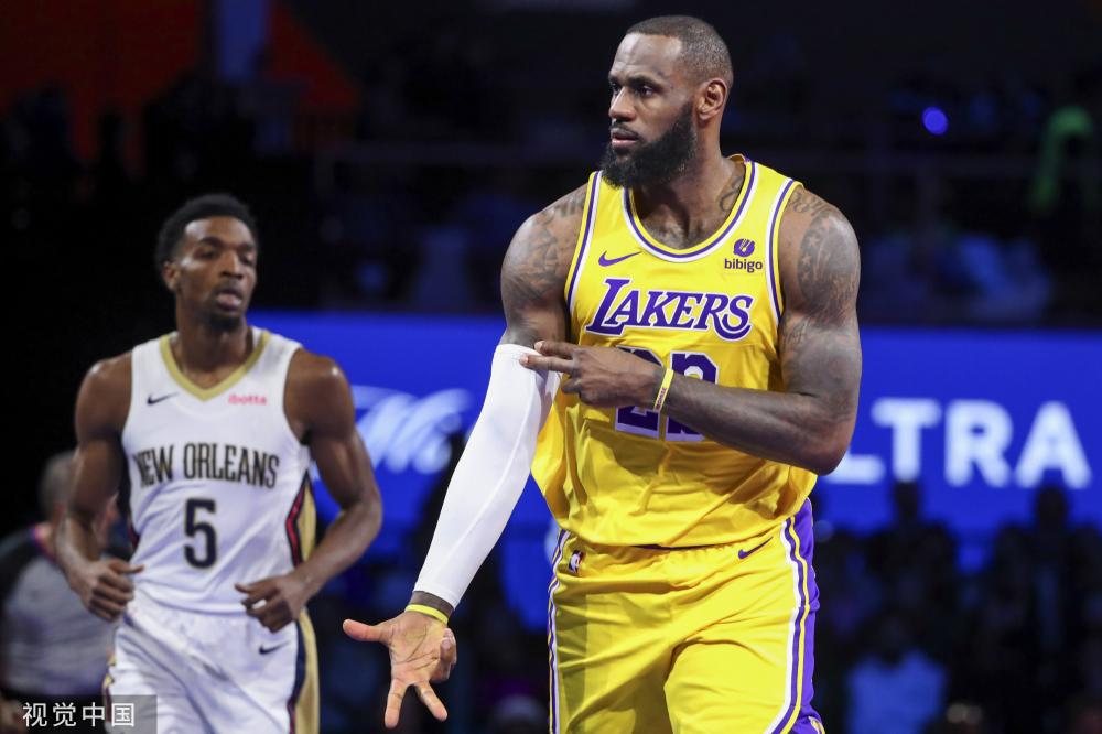 萨的年轻后 萨的年轻后